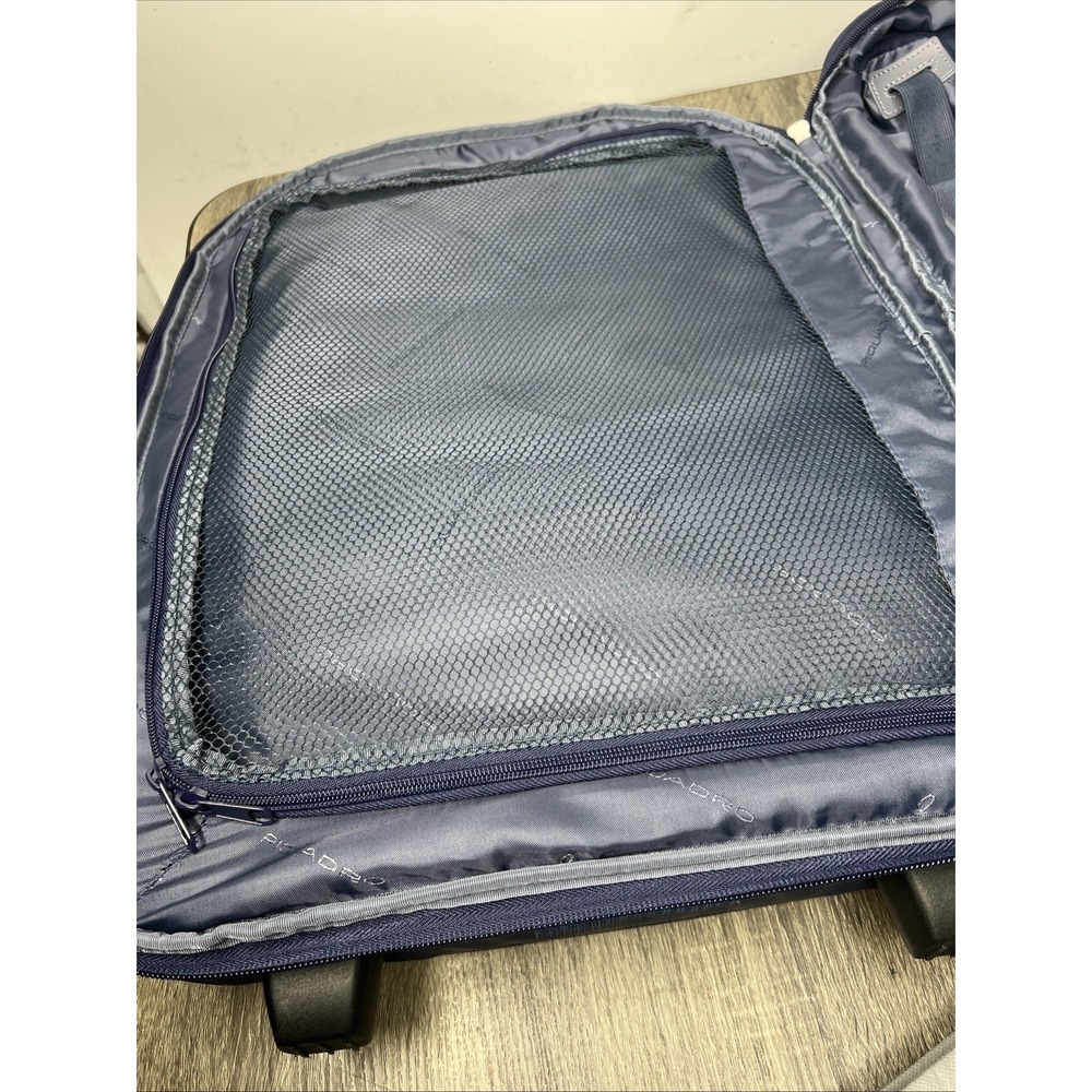 PIQUADRO Coleos Cabin Backpack Trolley Night Blue Rolling Suitcase Carry-On EUC! - Picture 16 of 16